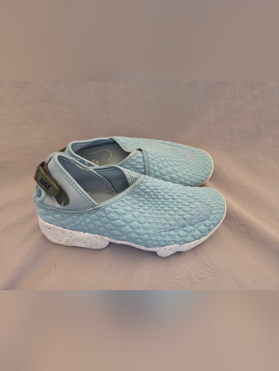 Nike Shoes - Nike Rift Mica Blue Slip-On Knit Sneakers Suze 7